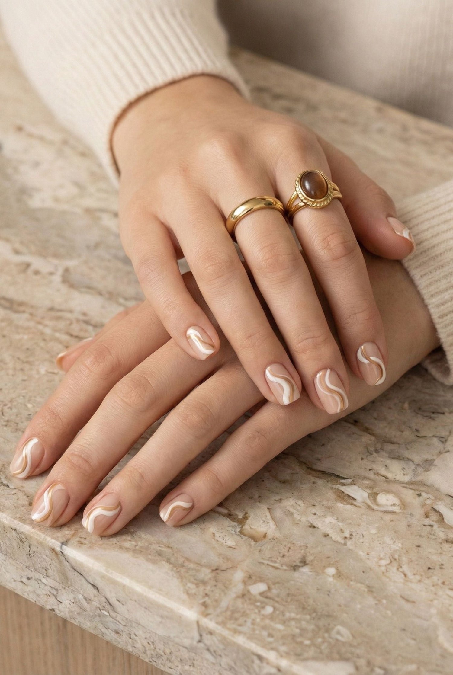 Guldfärgar och Hudfärgade lösnaglar press-on