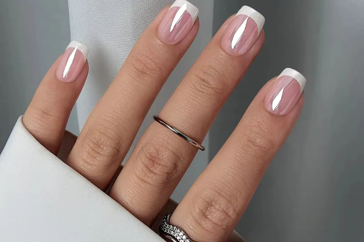 Nagelinspo med trendiga press-on naglar