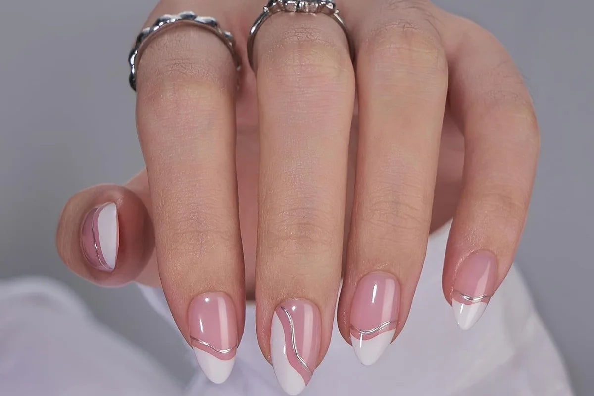 Nagelkonst hemma – tekniker som trendar 2026 med XNails press-on naglar