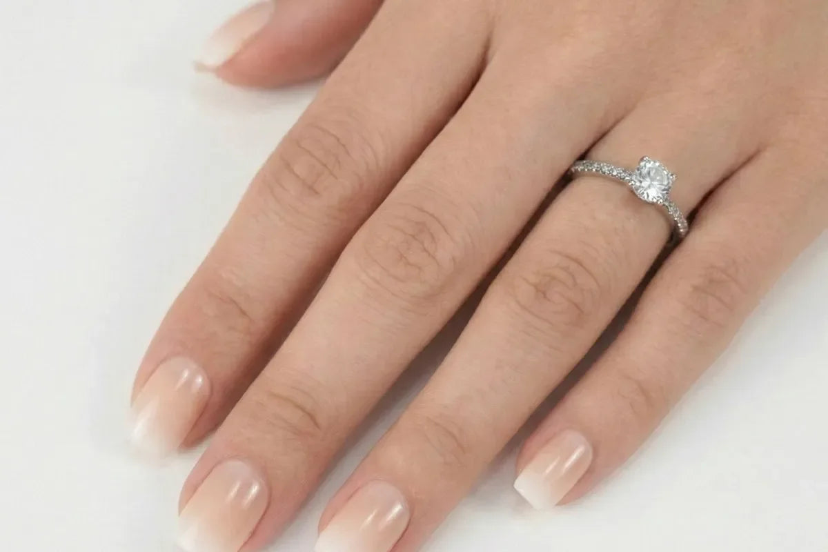 Proffsens bästa råd för perfekta press-on naglar – tips från XNails