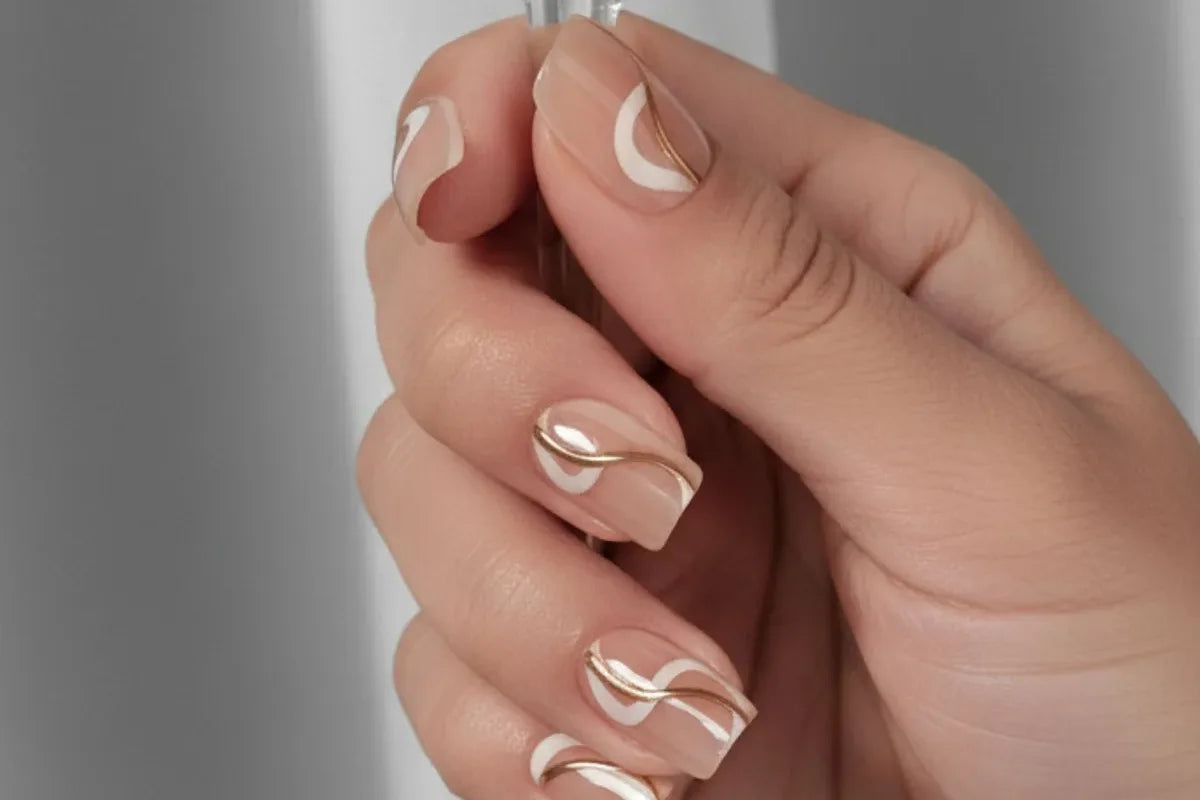Nageldesign som ger salongsresultat hemma